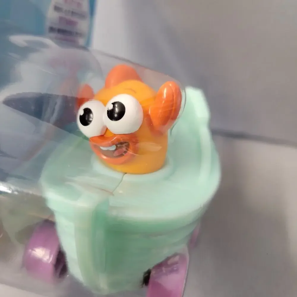 Baby Sharks Big Show Toy Speedy Sea Vehicle William Fish Pull Back‎ & Let Go New